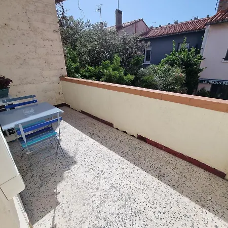 Boheme Climatise Et Sa Terrasse *